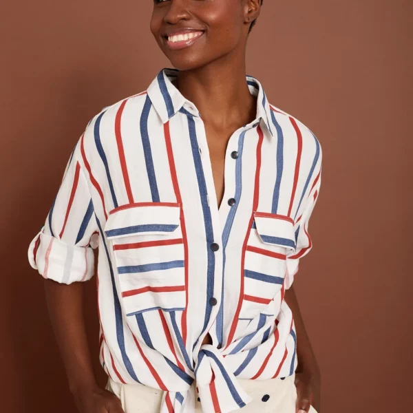 Camisa oversize de manga larga con bolsillos frontales y estampado de rayas Meisïe M109B01DRG