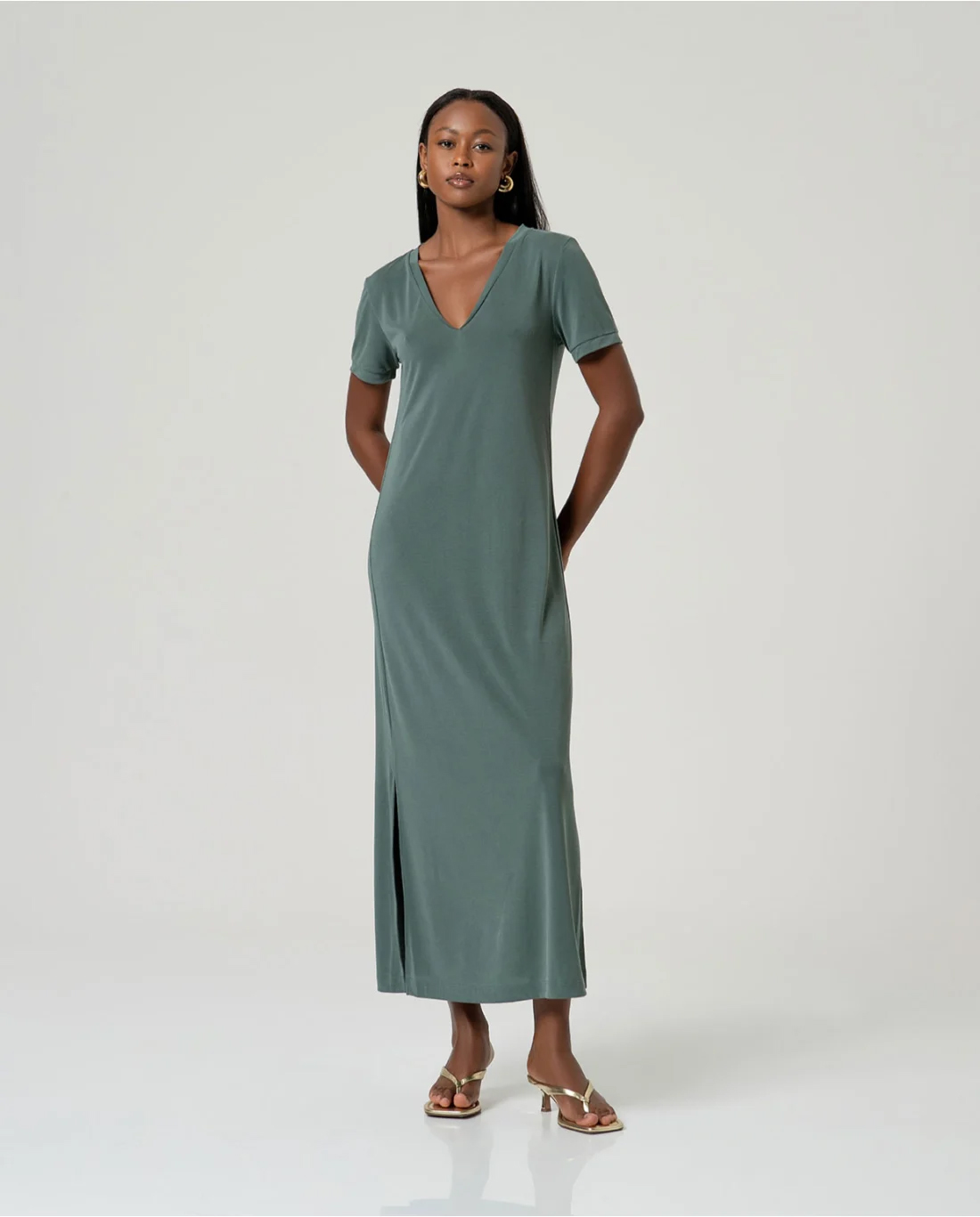 Vestido maxi liso tejido ligero SURKANA - Imagen 4