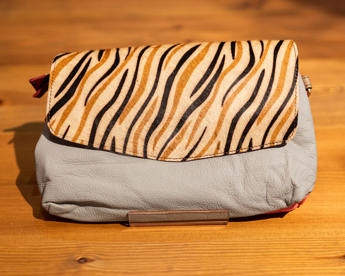 Bolso-Soruka-VICTORIA-81059-GRIS