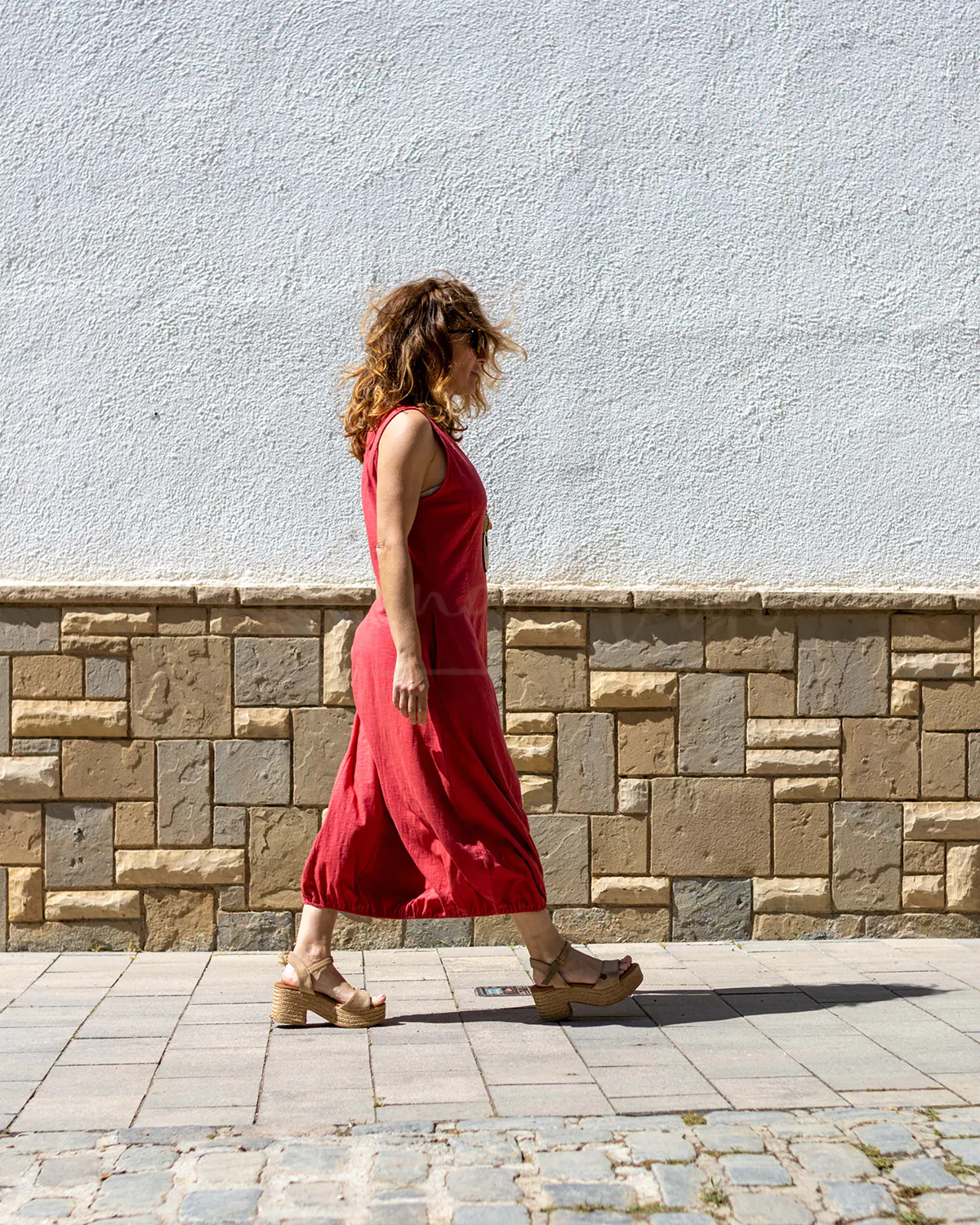 SINGULAR-26VSP06-VESTIDO-LARGO-ESCOTE-REDONDO