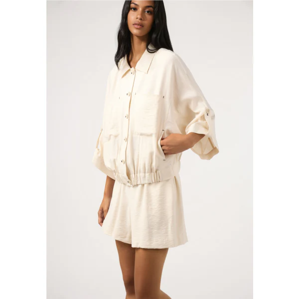 Short-Shelley-Dolores-Promesas-08515-261_CRU