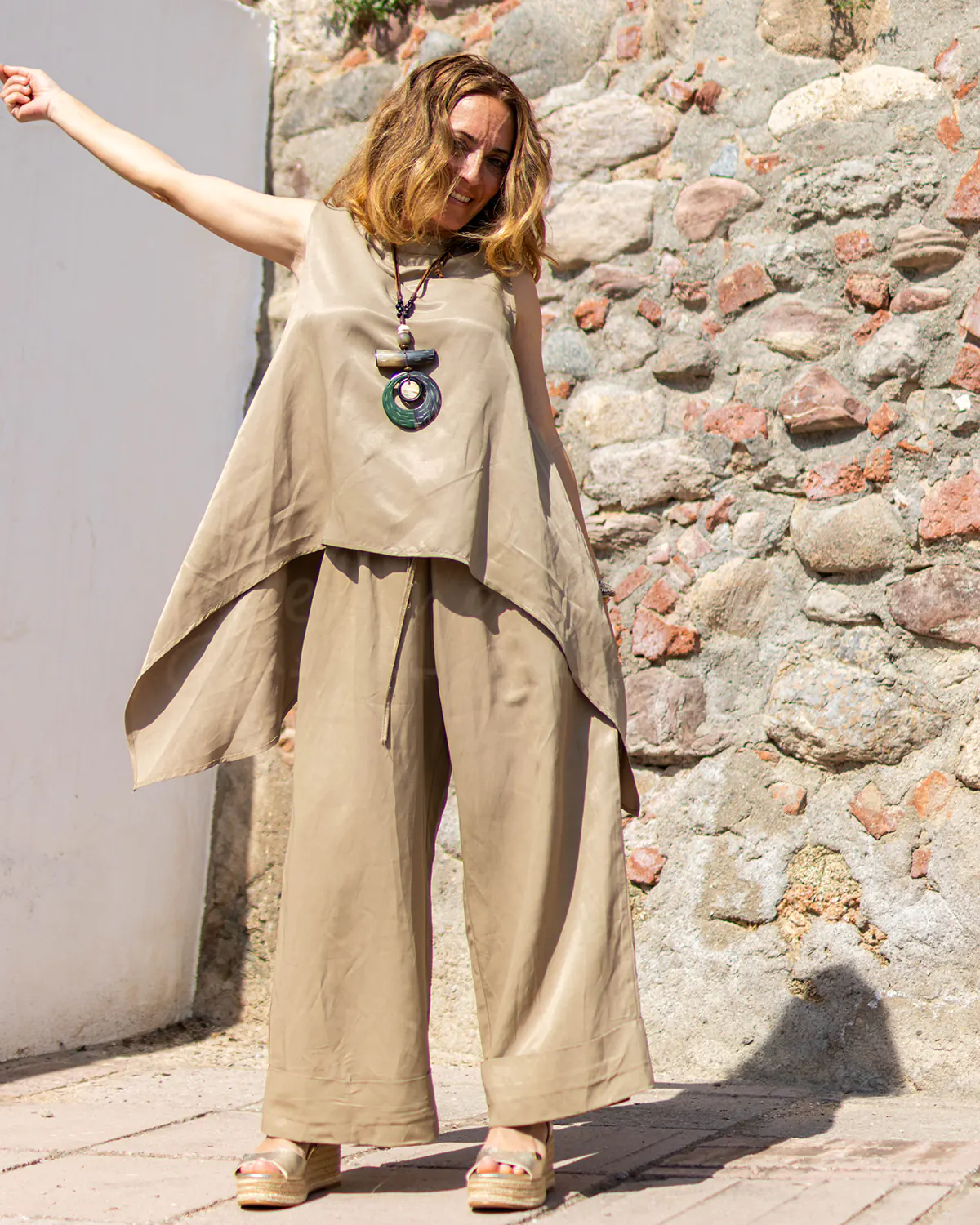 top-Wendy-trendy-126030-camel