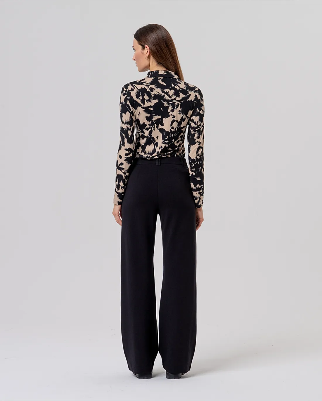 Pantalón-recto-punto-Surkana-556BAXY513